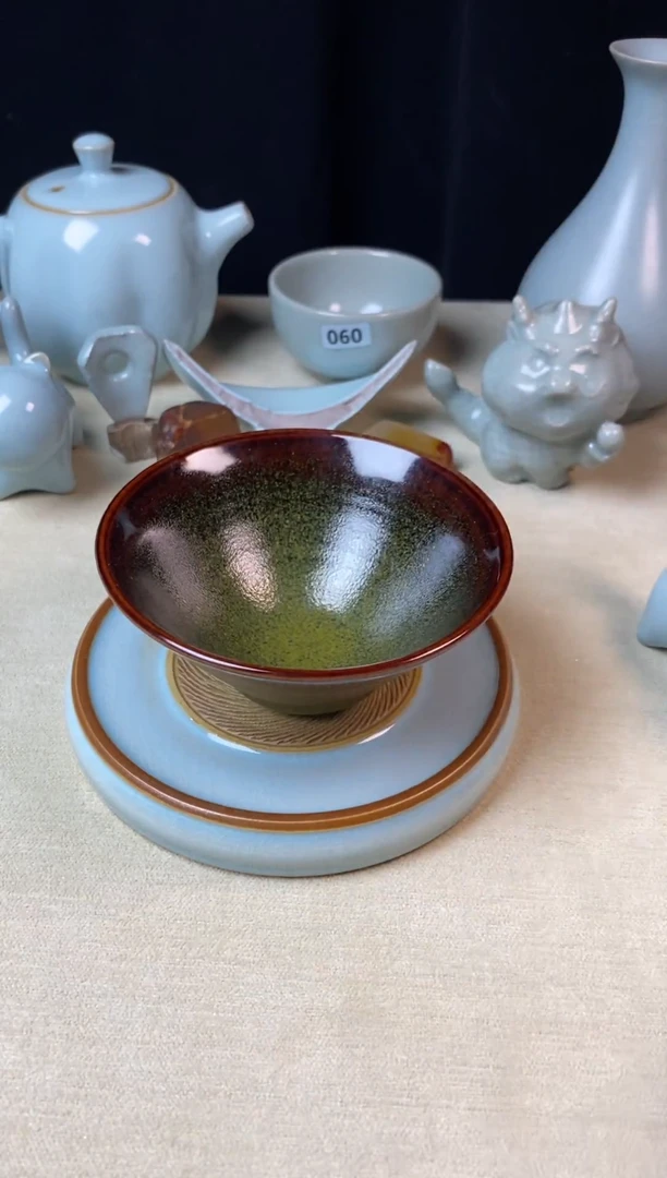 新人体验福利-全品茶叶沫釉斗笠杯