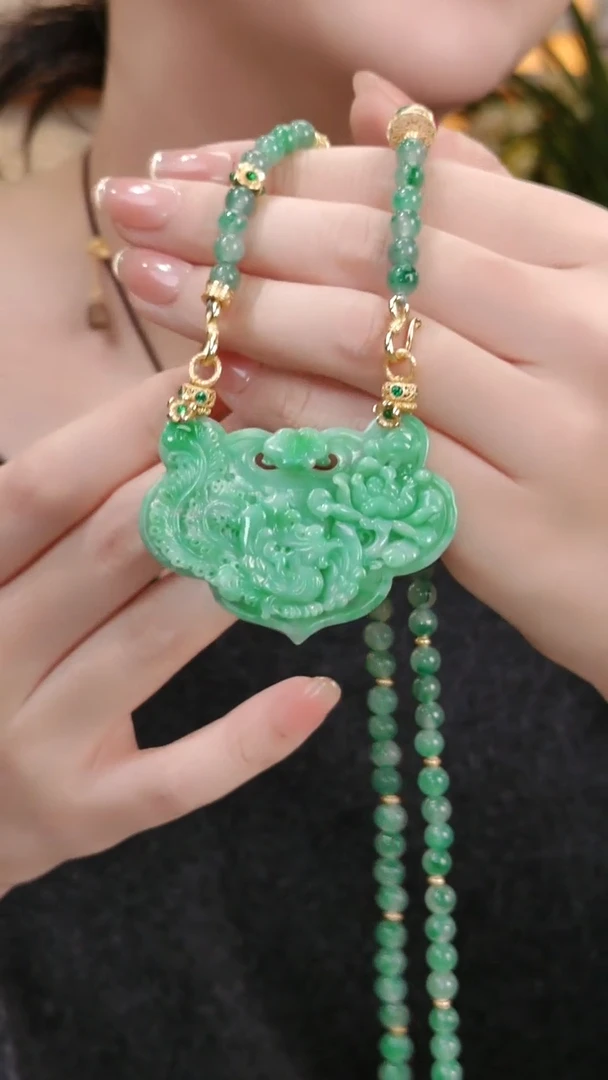 颈饰未镶嵌翡翠国风