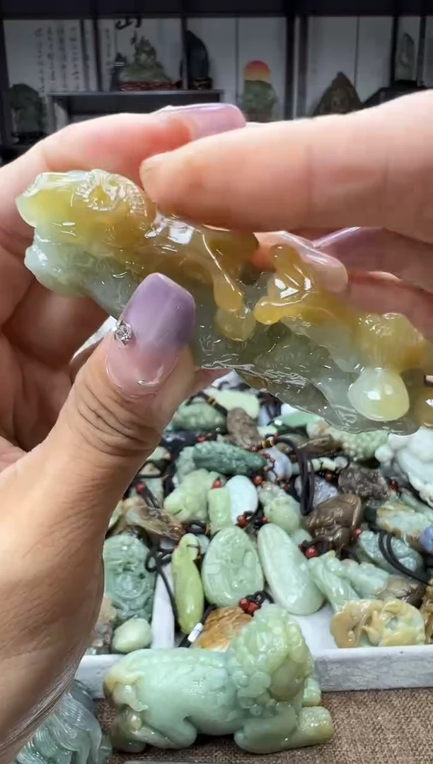 未镶嵌和田玉把件1