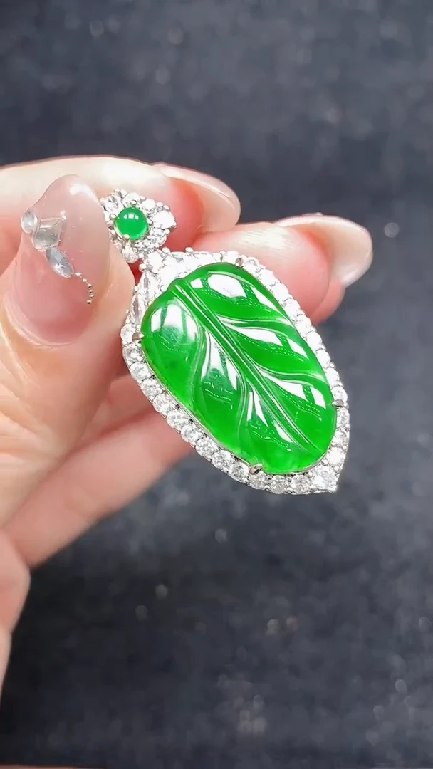 颈饰未镶嵌翡翠天然A货翡翠，保A保真