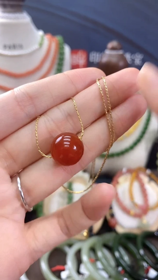 玛瑙/玉髓颈饰18K金镶嵌cg