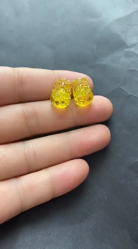 未镶嵌琥珀裸石耳钉