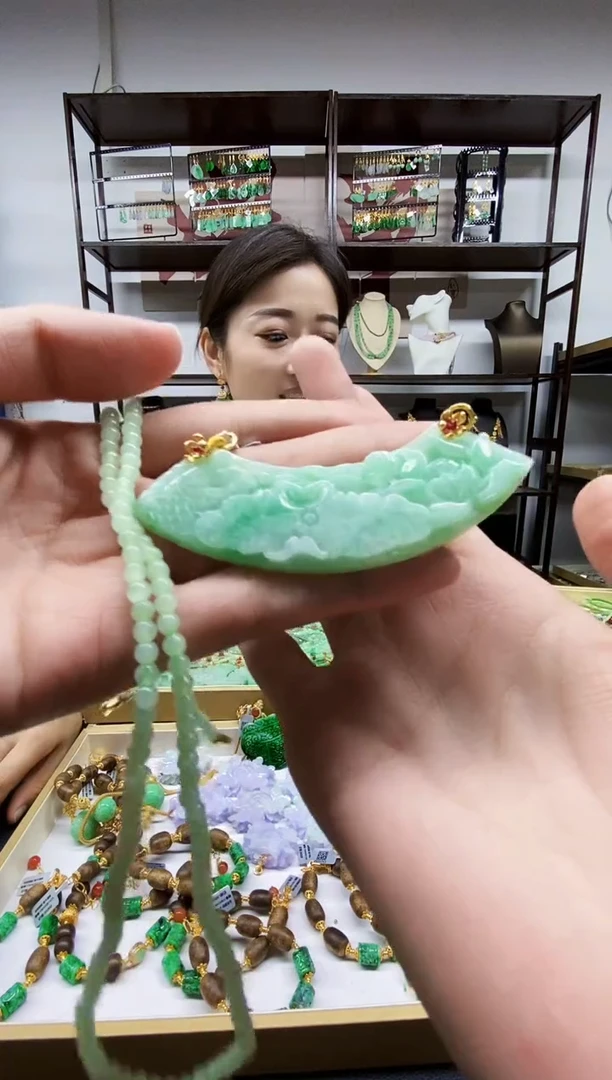 颈饰未镶嵌翡翠翡翠吊坠