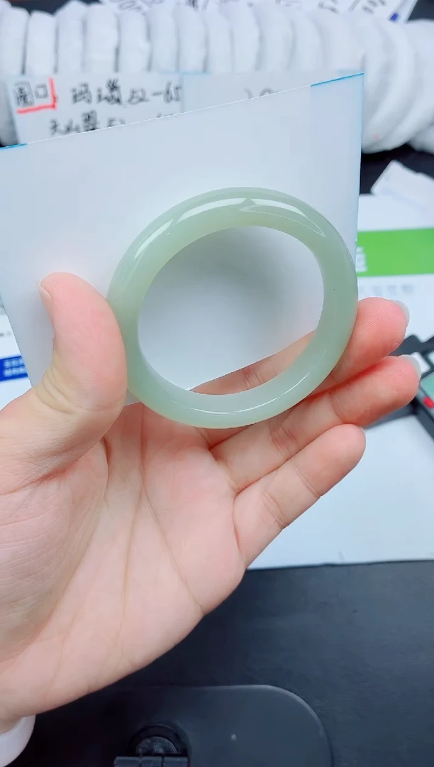 未镶嵌手镯石英质玉164-50.2