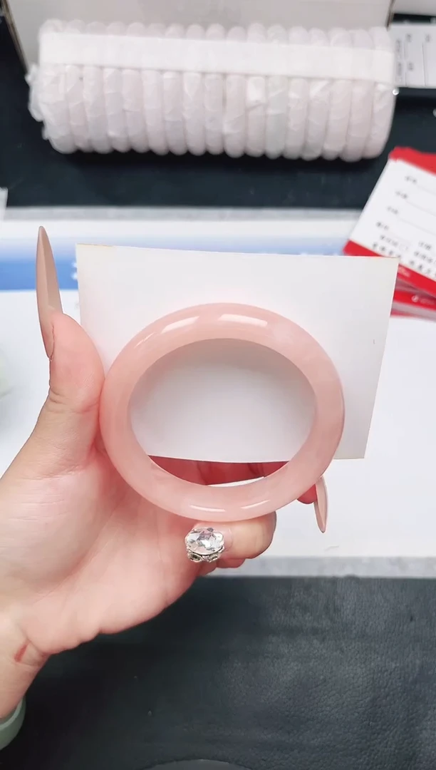 未镶嵌手镯石英质玉68-56