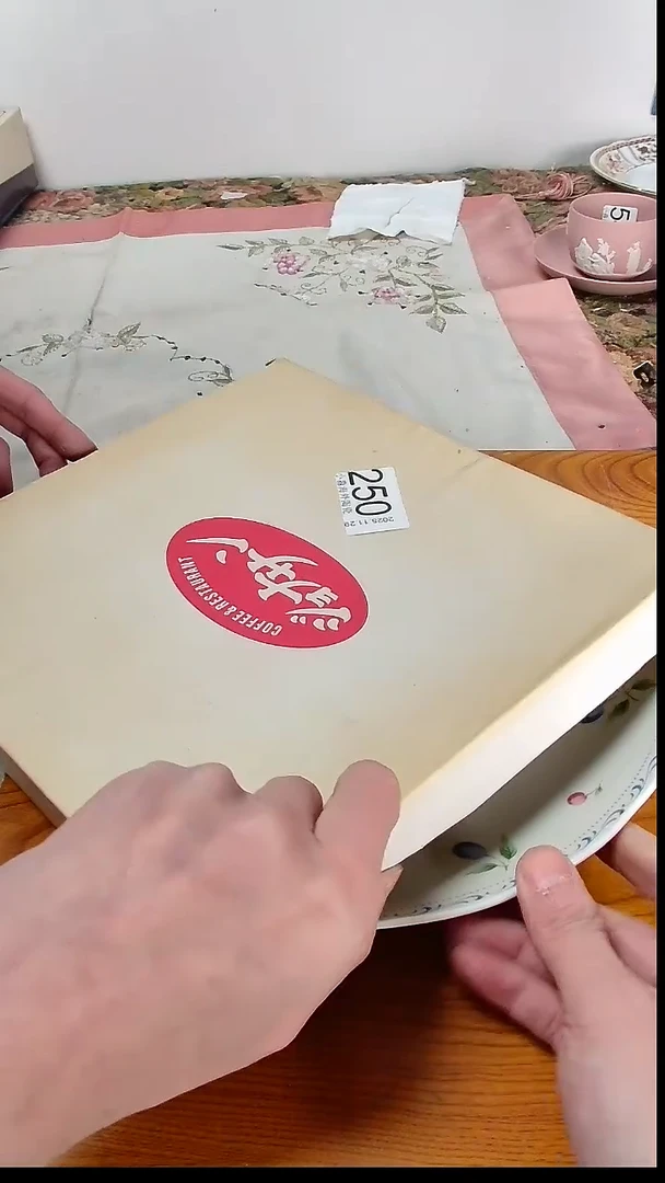 瓷片清*小淼海外陶瓷工艺品