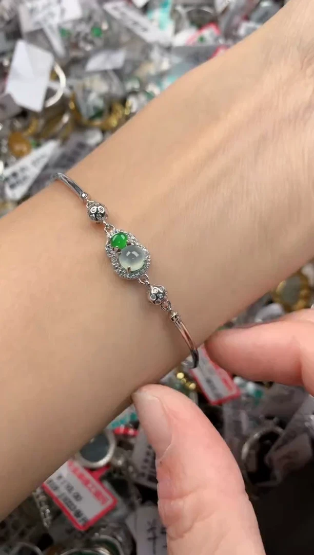 银S925镶嵌戒指翡翠111         8