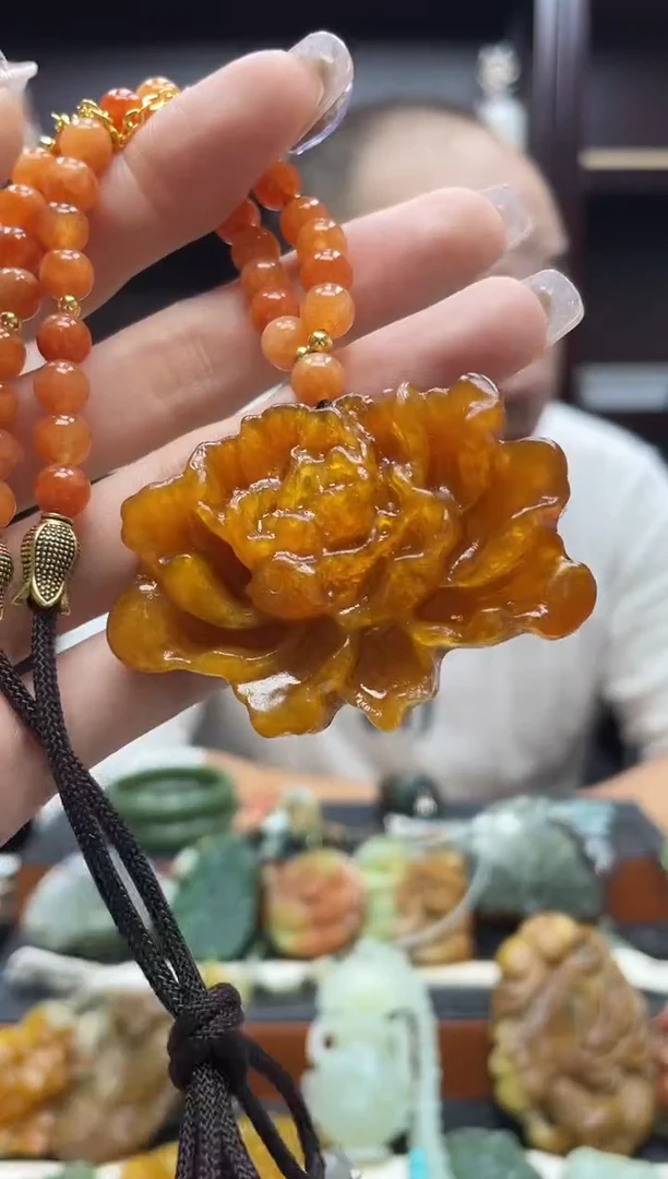 未镶嵌岫玉吊坠·