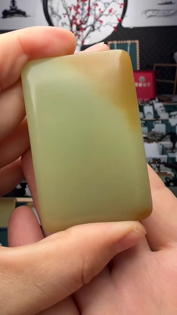 颈饰未镶嵌和田玉R