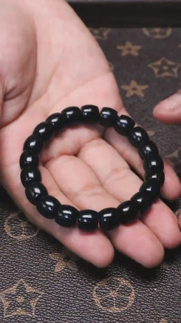手链未镶嵌和田玉JYKZ18022戈壁黑青手串