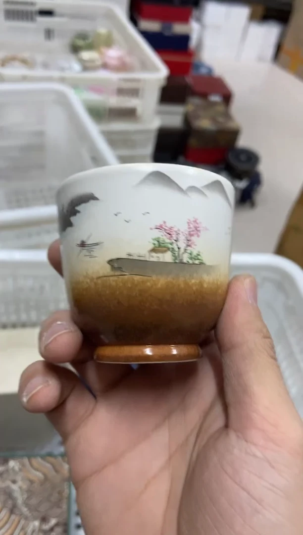 无运费险有瑕疵的摄影的产品有使用过的痕迹有点脏介意勿拍