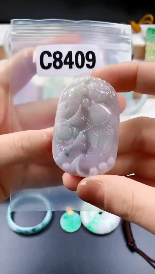 翡翠未镶嵌颈饰天然翡翠吊坠挂件