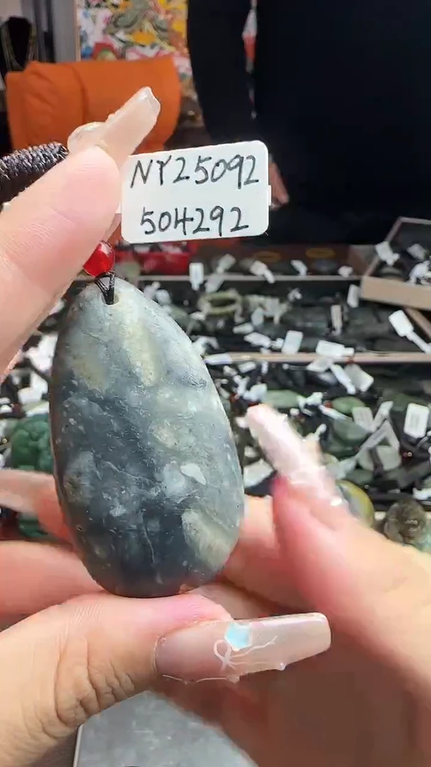 颈饰未镶嵌和田玉4292