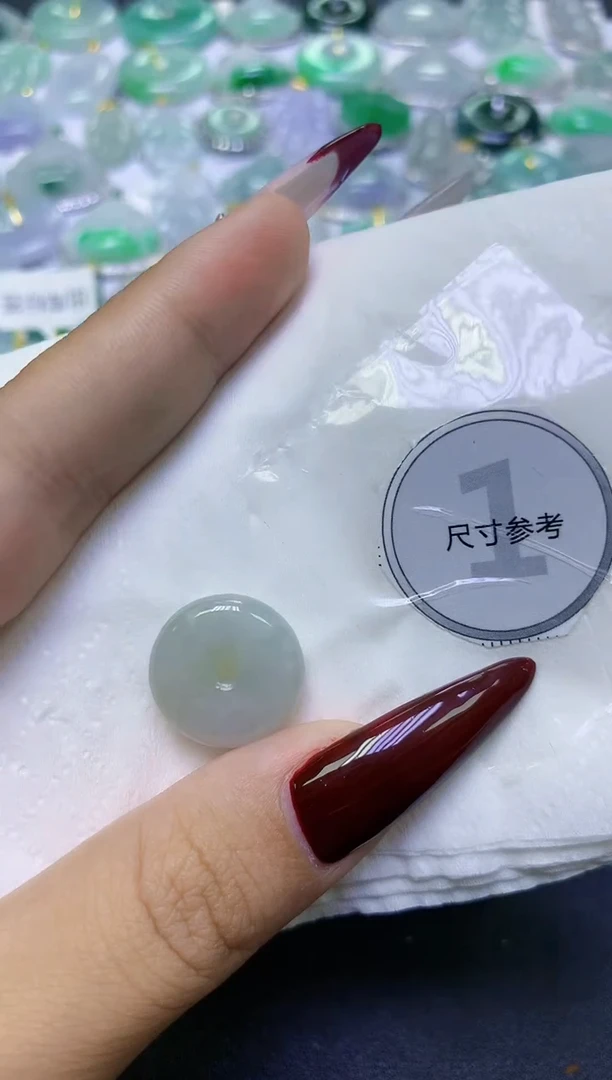 翡翠未镶嵌颈饰 天然缅甸翡翠A货