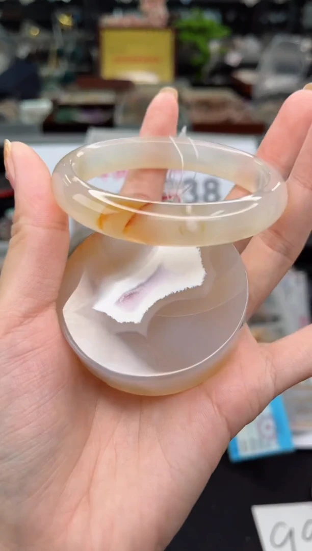 【闪购商品】石英质玉手镯未镶嵌57圈口（赠品镯心）3572178