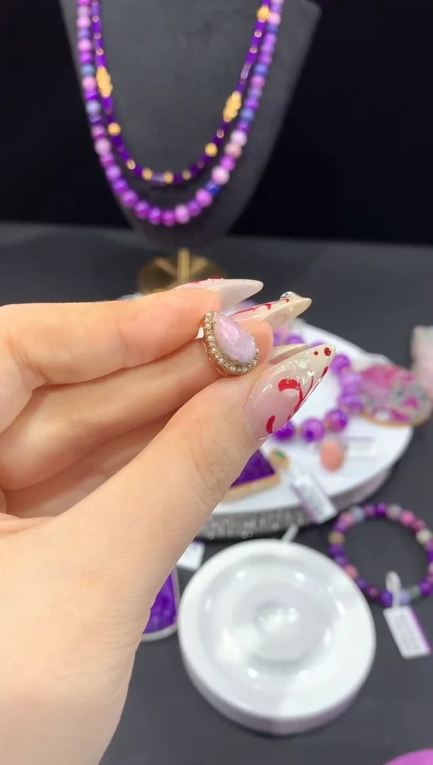 18K金镶嵌苏纪石（舒俱来）.饰品