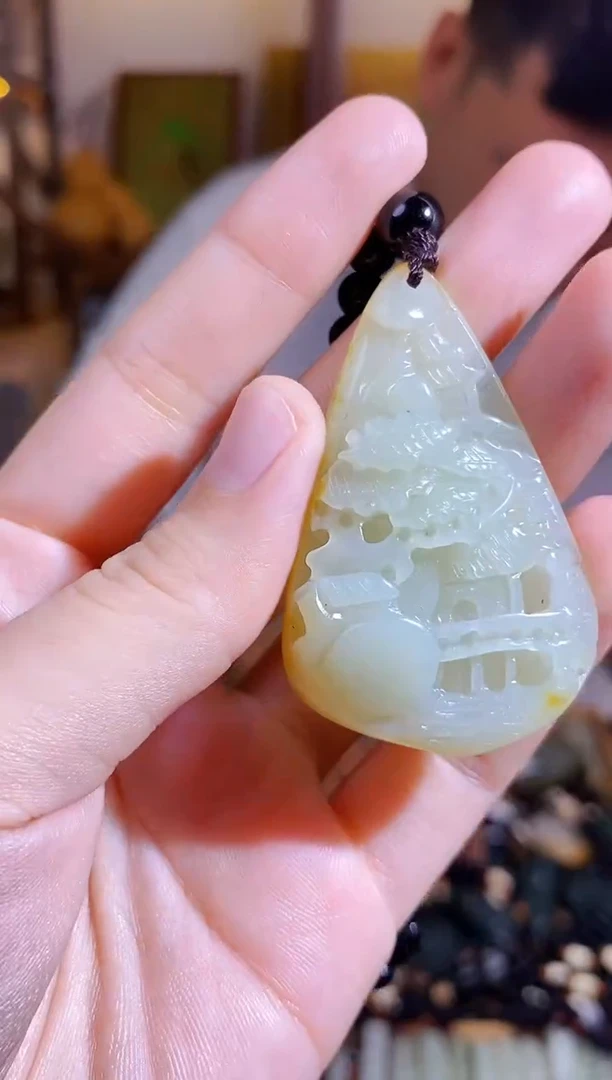 和田玉未镶嵌颈饰1