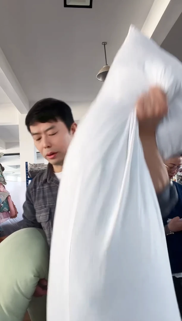 棉棉给***烟A09 长枕芯发一个