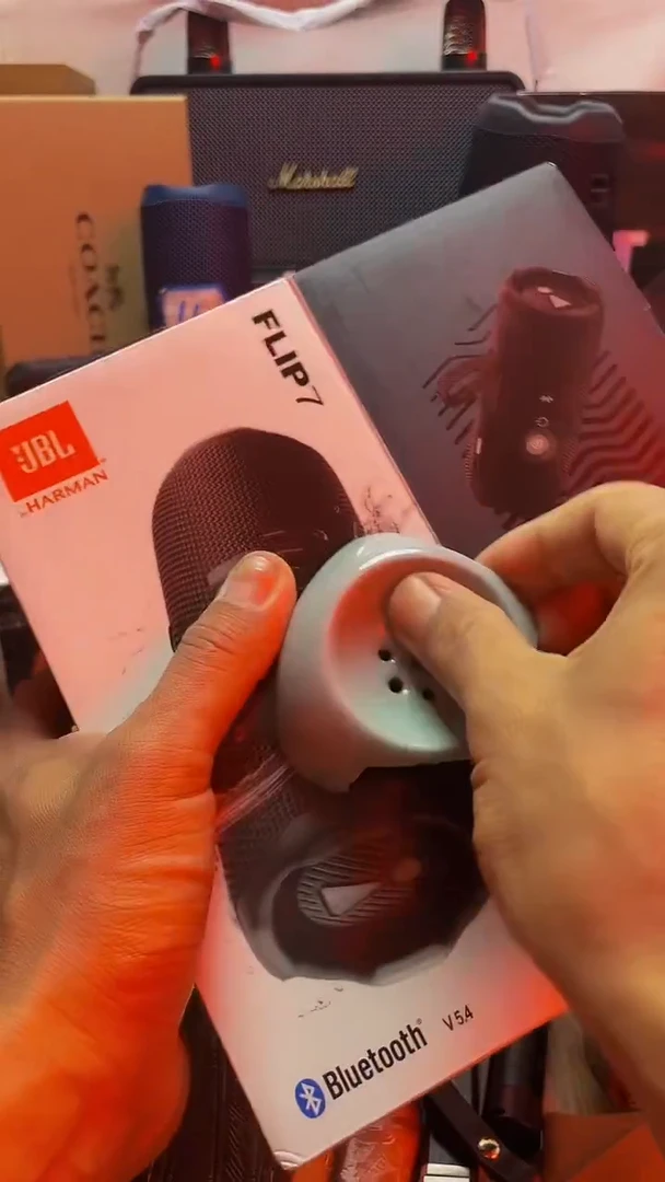 瓷片闪购商品 如图所示