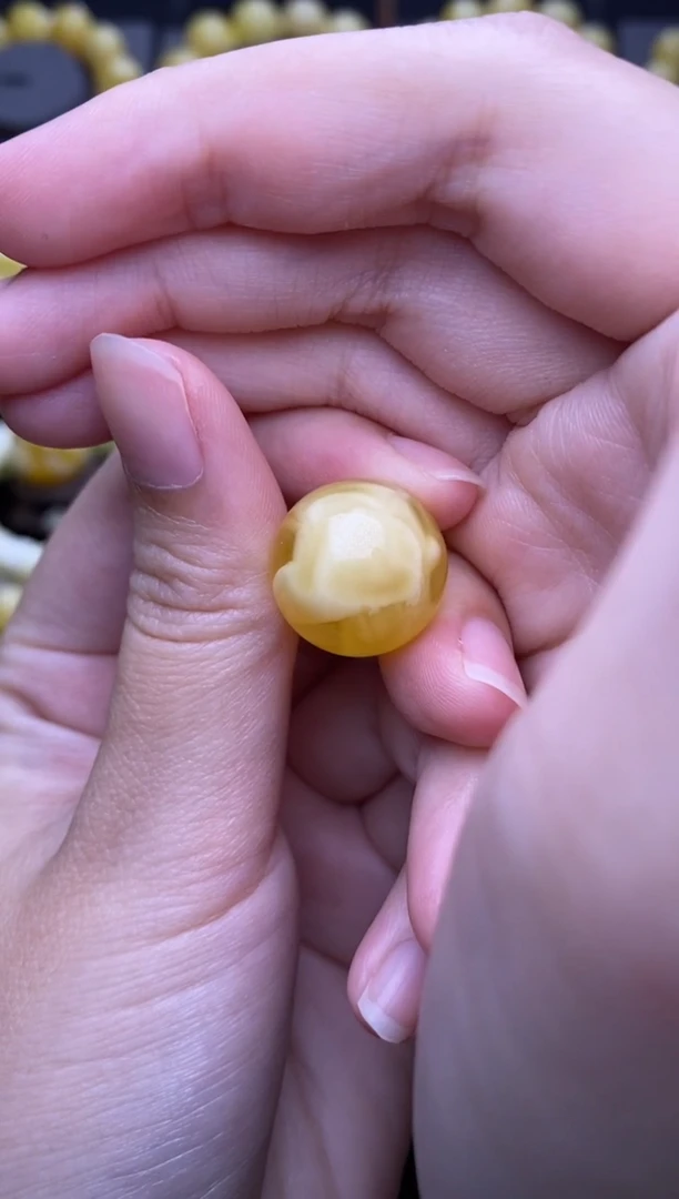 未镶嵌琥珀裸石大小姐珠宝严选41