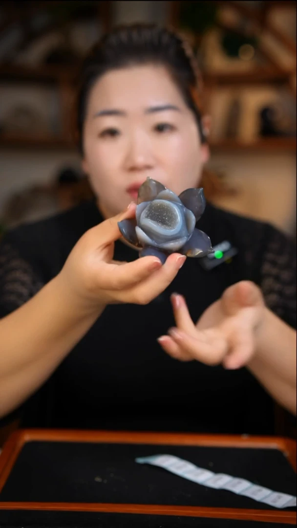 未镶嵌玛瑙摆件玛瑙莲花D141