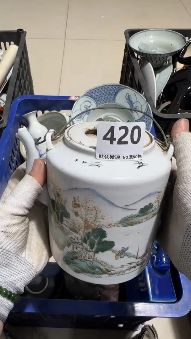瓷片用****8亿容工艺品420