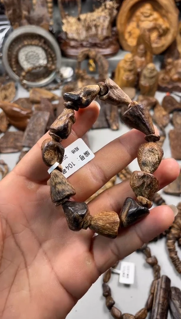 沉香碎屑沉香沧**田沉香 达拉干沉香 达拉干