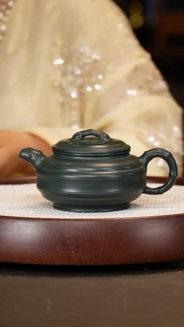 茶壶紫砂【杨建英】绿泥双线竹鼓  350CC