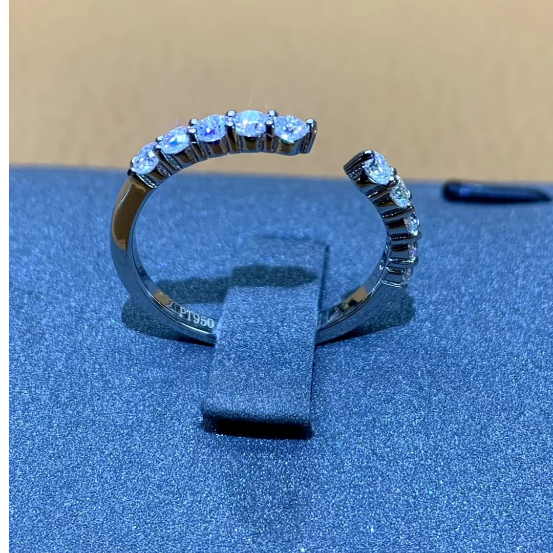 【甄钻坊】 女款开口排戒 戒指