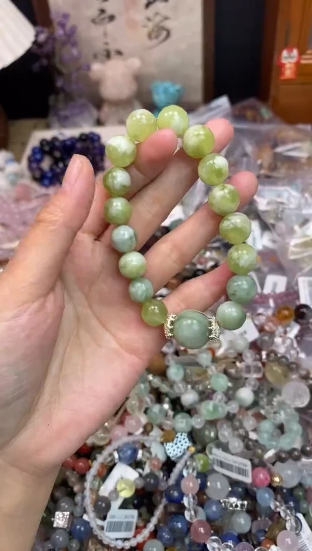 未镶嵌岫玉手饰287