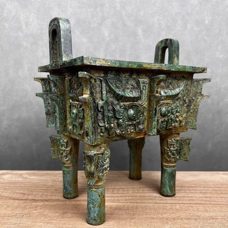 兽面纹方鼎 仿古做旧青铜器 工艺品摆件 家居摆件 玄关书架摆件