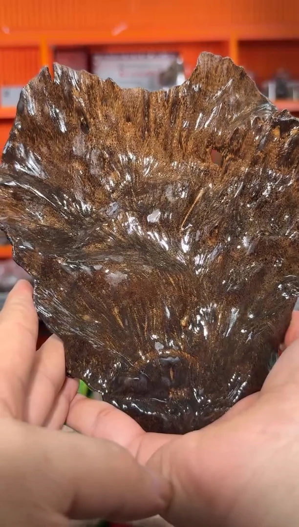 沉香手把件华*186号多样性发一
