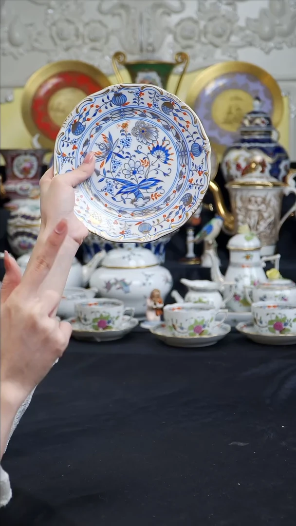 骨瓷婷婷中古器物如图所示60