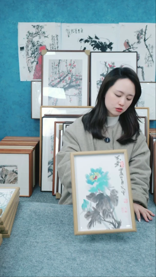 【闪购商品】国画10寸本土老师木质摆台