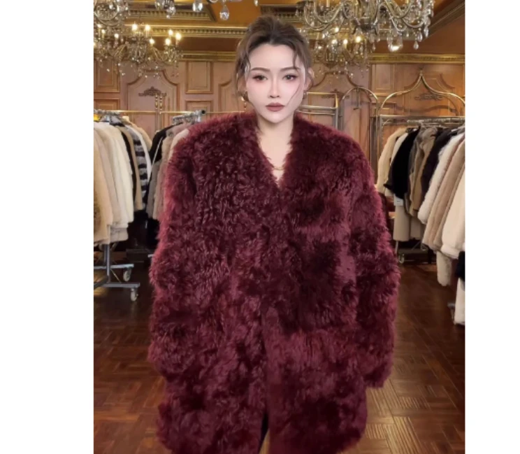 11.06 安可拉红皮毛一体外套 225421