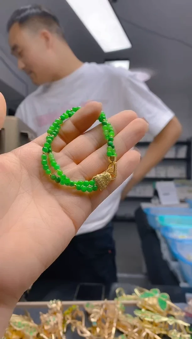 【闪购商品】翡翠耳饰合金157翡翠手链