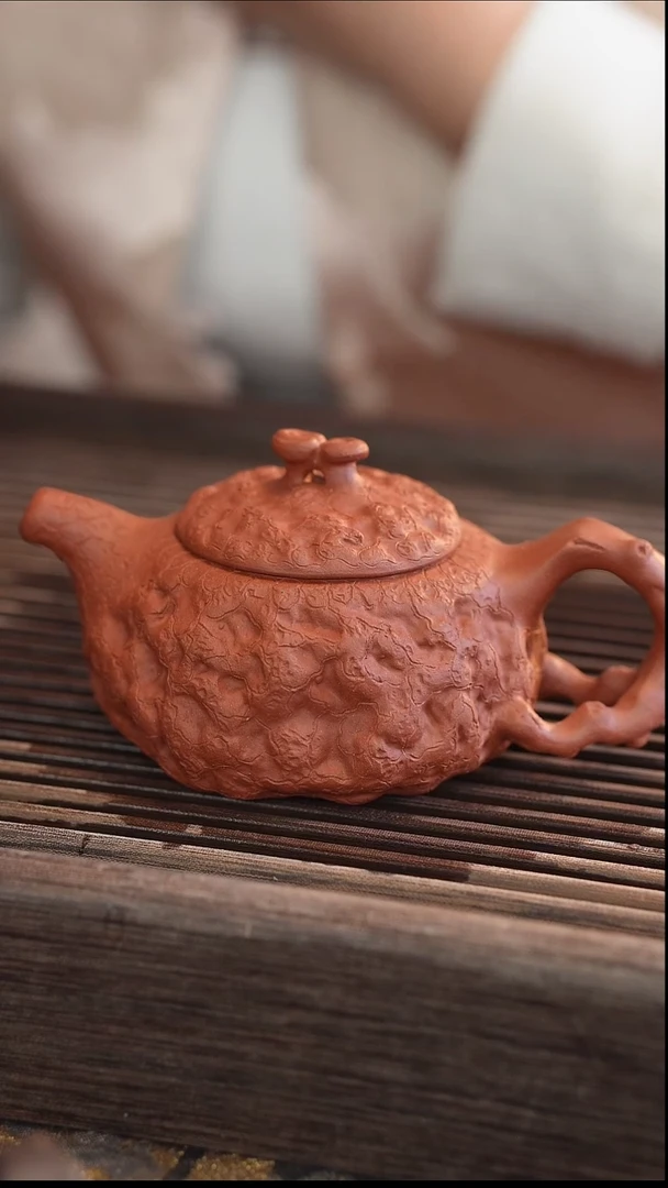茶壶紫砂供春 北红赤铁 170cc