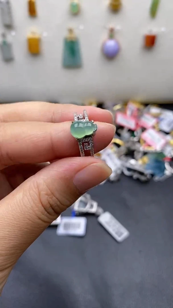 银S925镶嵌戒指翡翠1