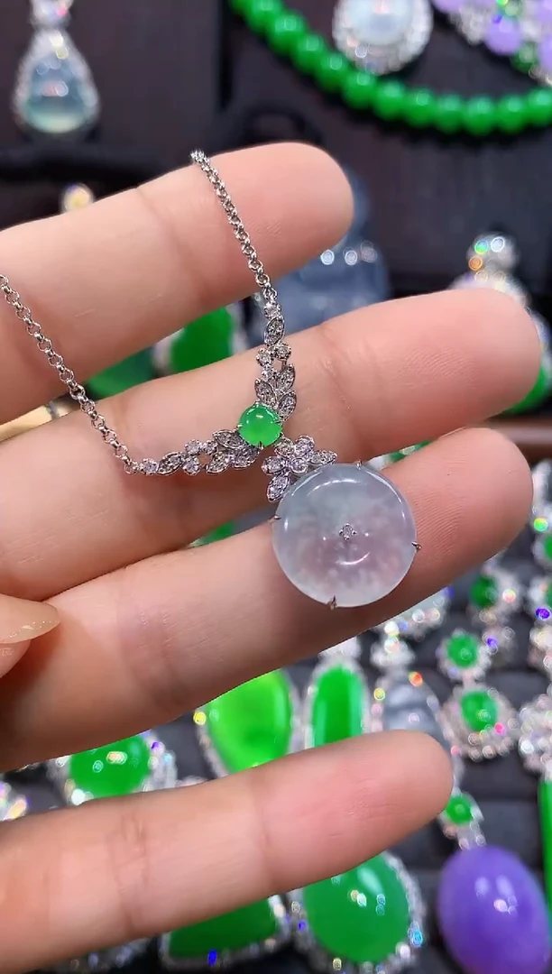 套链18K金镶嵌翡翠套链