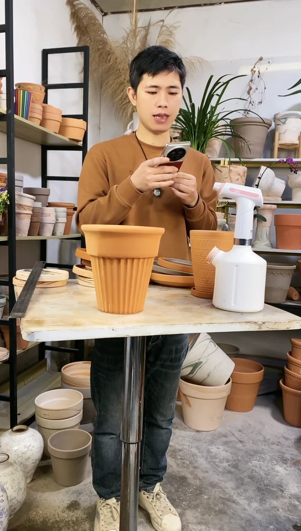 【闪购商品】红陶18*19红陶半竖纹 1盆无托