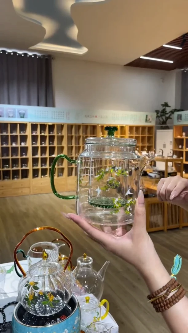 手工艺品玻璃遇器大神奇壶绿把梨花白燕