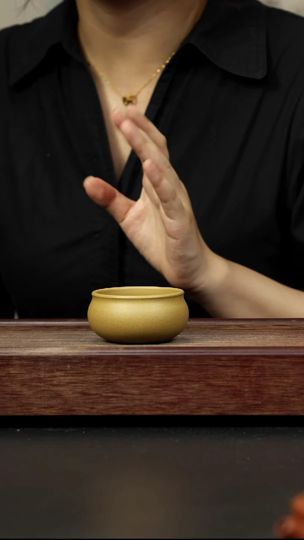 紫砂茶杯黄金段普洱杯