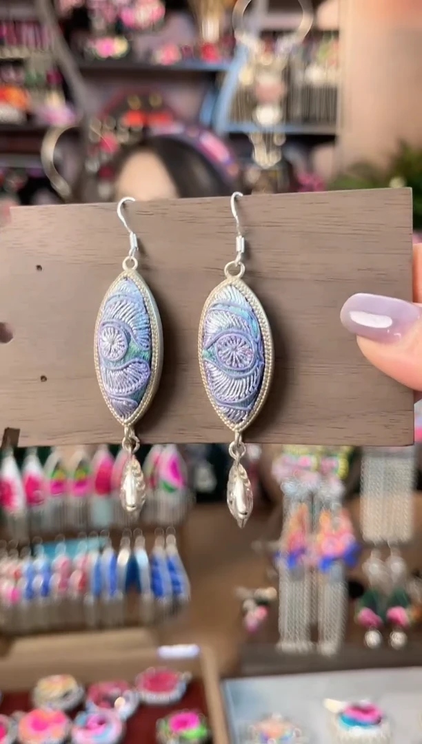 织绣民族风手工非遗老绣饰品58