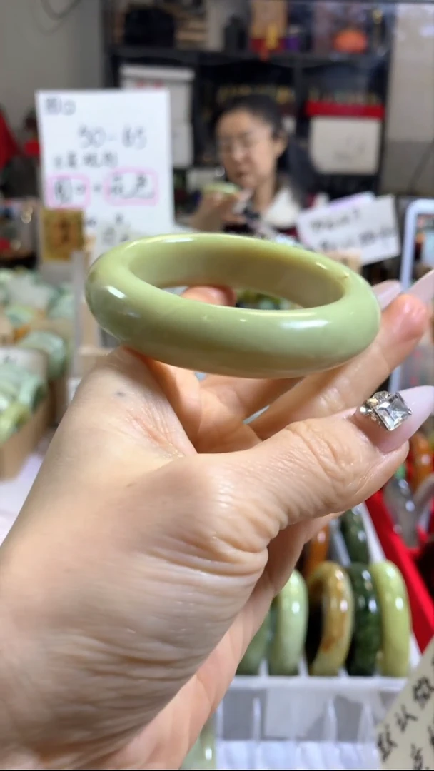 未镶嵌岫玉手镯70 55+