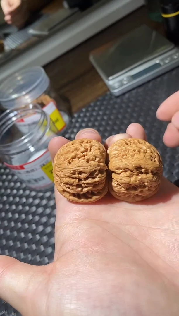 把件文玩核桃微修平谷九龙38尺