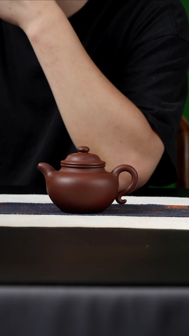 茶壶紫砂友明莲子，180cc