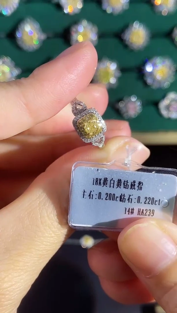18K金镶嵌戒指钻石16