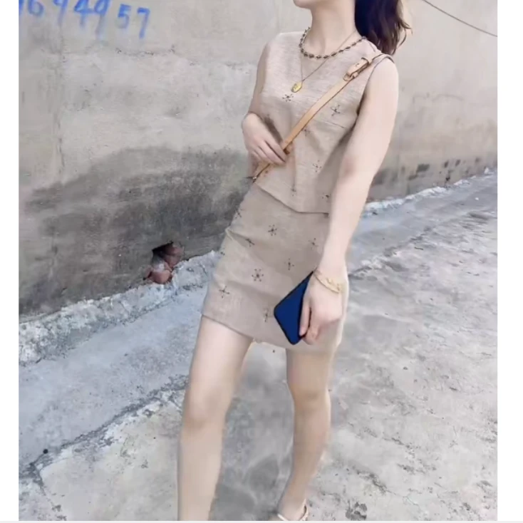 2025夏季时尚潮流百搭精品女装忘Xxi1