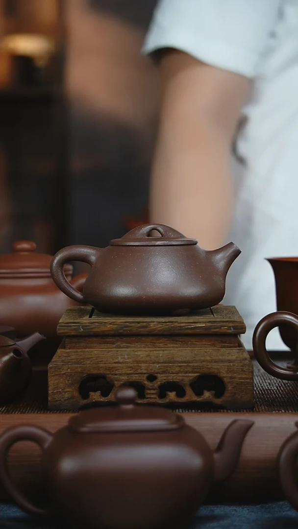 茶壶紫砂石瓢紫泥