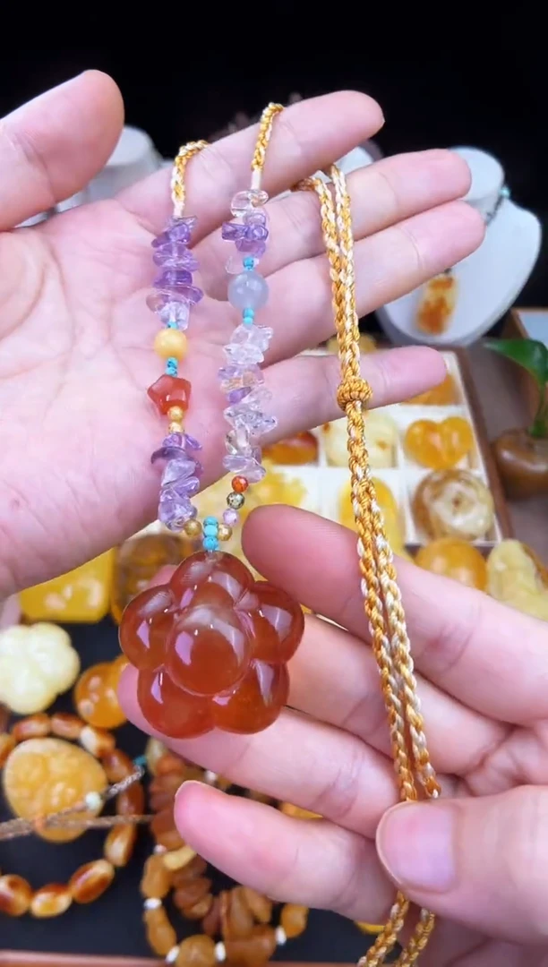 琥珀未镶嵌珠宝奇石柒月